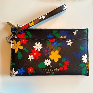 Kate Spade Wristlet Wallet